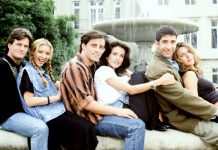 TV Series Friends: Matthew Perry Loves His On Screen Wife Courtney Cox Friends