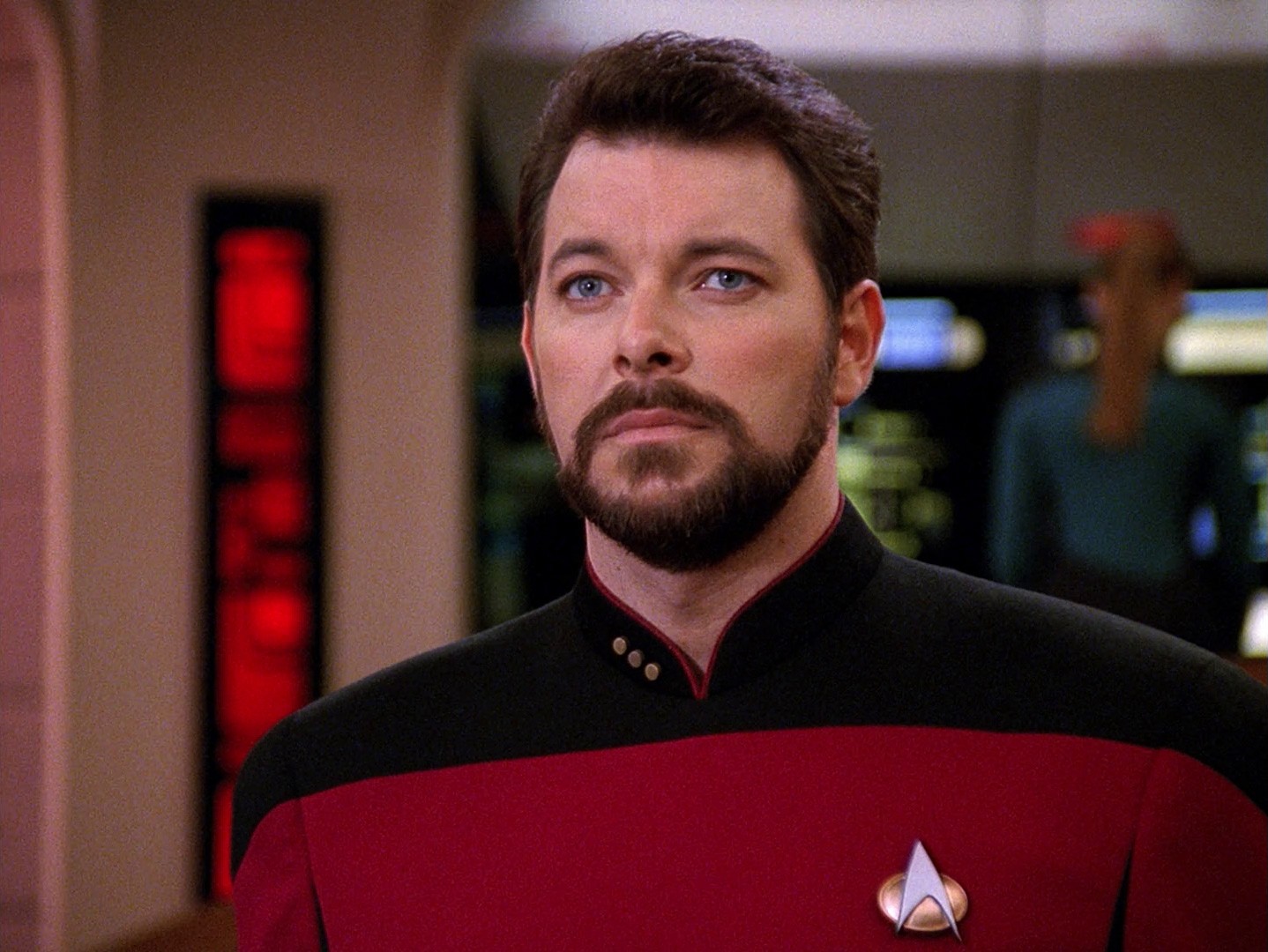 Jonathan Frakes as Commander Riker