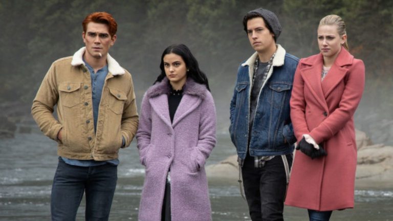 shows similar to riverdale on netflix