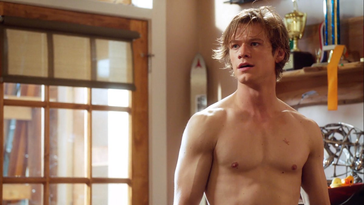 lucas till shirt off