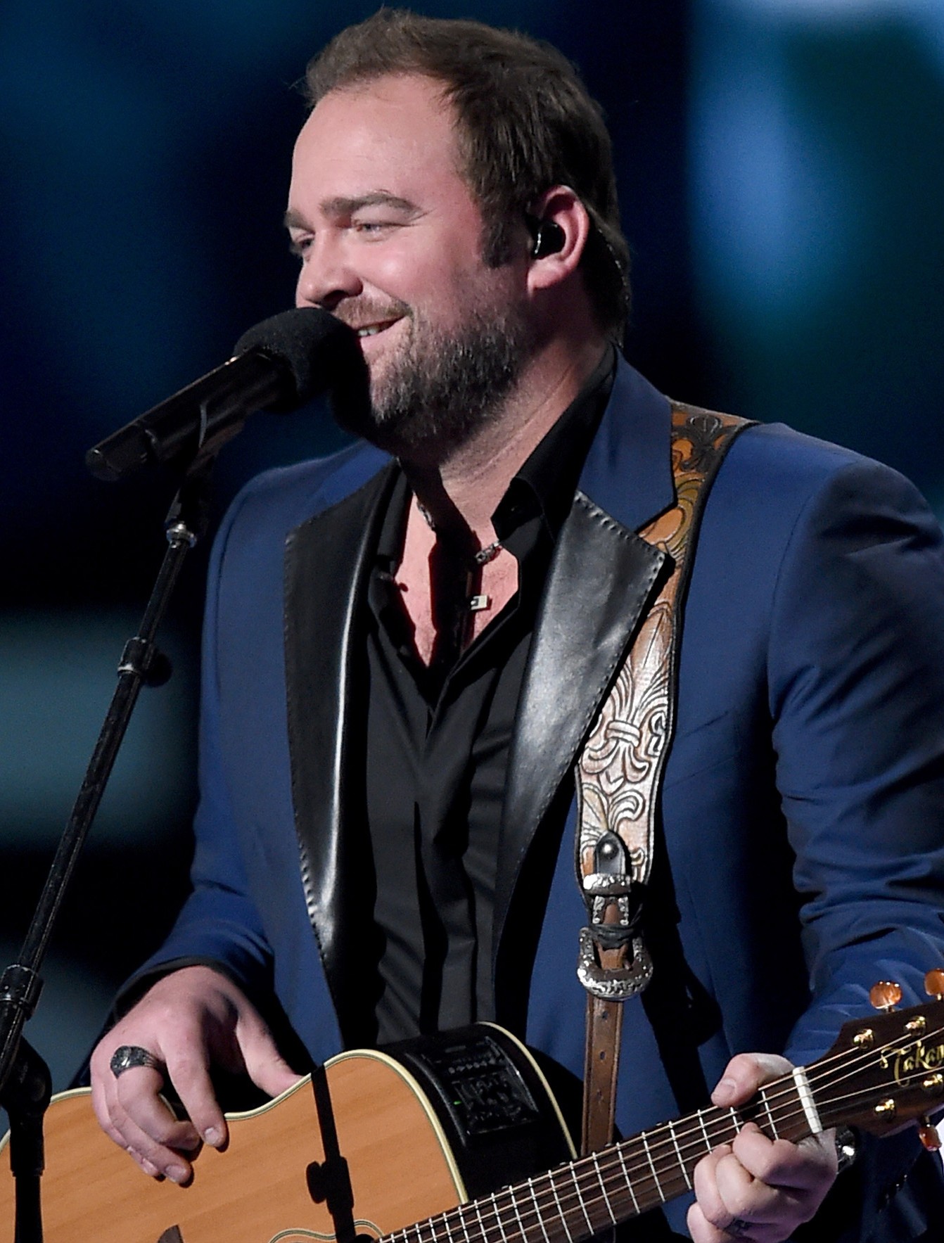 Lee Brice : New Album 'Hey World' Officially Announced - The Nation Roar