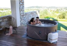 5 Things You Need To Know Before You Buy an Inflatable Jacuzzi in 2024