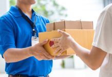 8 Benefits of Using a Prescription Delivery Service