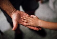 8 Things You Need To Know About DNA Paternity Testing