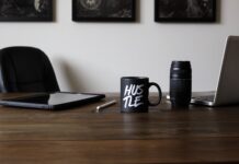 Is Permanent Vinyl Or HTV Better For Mugs – 2024 Guide