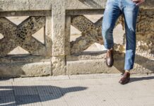 4 Fashionable Ways to Wear Elevator Shoes This Summer