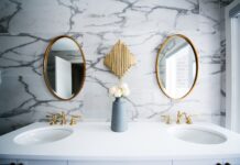 Does It Matter What Kind Of Mirror You Put In A Bathroom?
