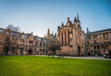 Key Points To Consider When Choosing Between Two Colleges