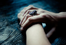 Rock Your Style: Tips for Wearing Skull Rings with Confidence