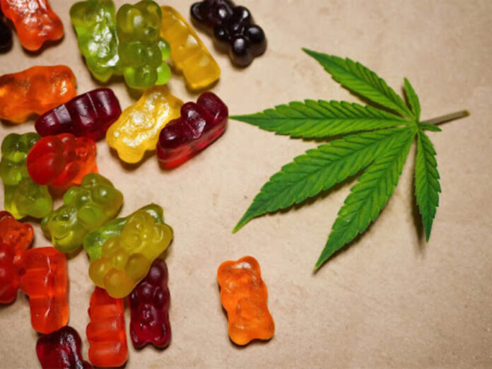 THC gummies with a cannabis leaf next to them