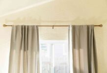 Curtain Perfection: Master the Art of Hanging like an Interior Designer
